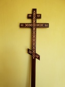 Крест сосна  "КОСА" Н-210см от интернет-магазин Эдельвейс-Ритуал.RU