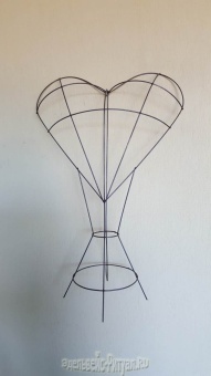 Каркас "Сердце на подставке" Н=0,9м (2шт) от интернет-магазин Эдельвейс-Ритуал.RU