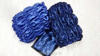 Р2760 Футляр (синий)  атласный с черным Гипюром от интернет-магазин Эдельвейс-Ритуал.RU